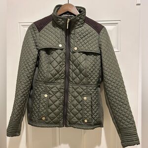Weatherproof Quilted Jacket in Olive and Brown